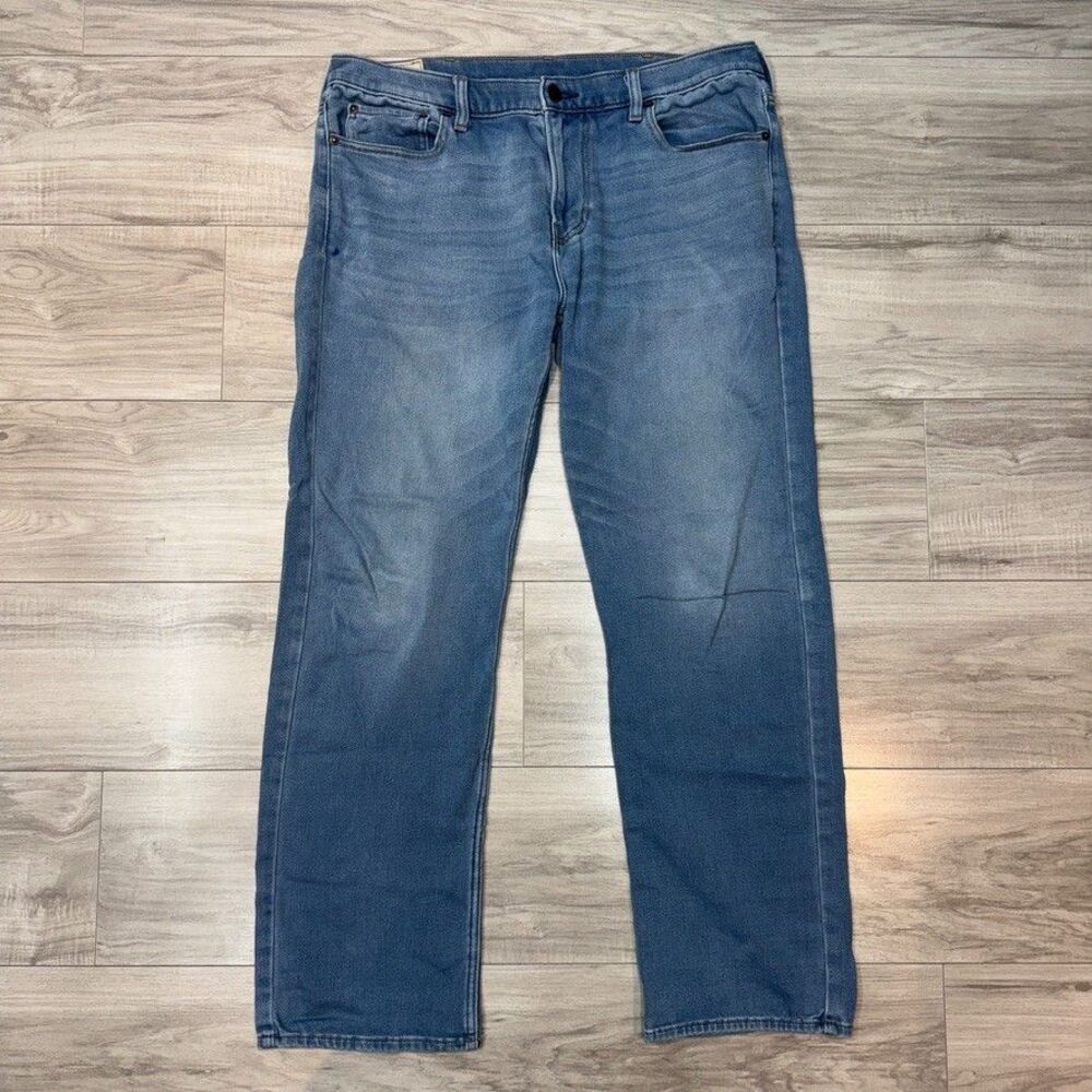 Hollister Classic Straight Leg Jeans Light Wash Men’s Size 36x32